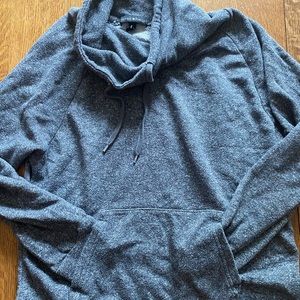 Gray sweatshirt